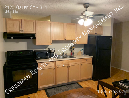 Furnished Studio Apartment Near Downtown - Photo 4