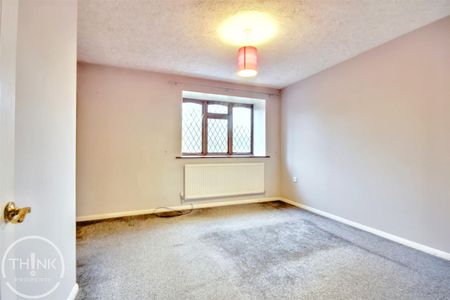 2 Bedroom House to let - Photo 4