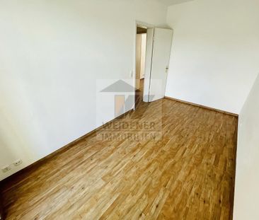 Untermhaus! Schicke 2 Zimmer Wohnung mit Balkon und großem Mietergarten! - Foto 5