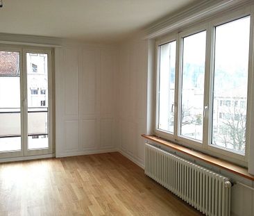 Zweckmässige Altbauwohnung mit Atmosphäre - Foto 4