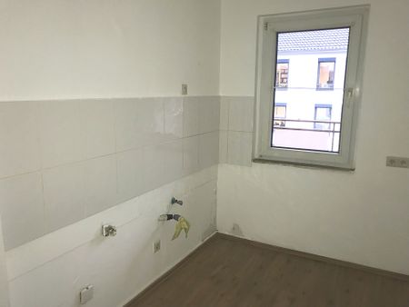 Gemütliche Single- oder Pärchenwohnung Besichtigungen ab Oktober möglich - Photo 3