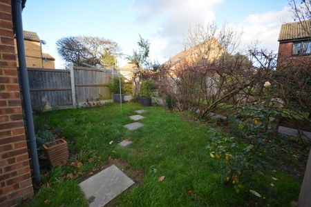 1 bedroom terraced house to rent - Photo 5