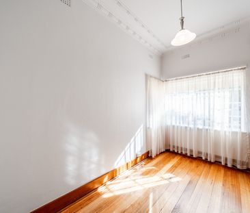 11 South Street, Ascot Vale VIC 3032 - House For Rent | Domain - Photo 5
