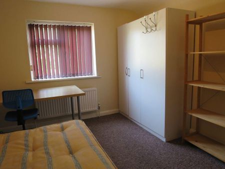 6 bedroom house to rent - Photo 4