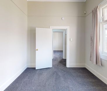 City Centre - 4 Bedrooms - Photo 5