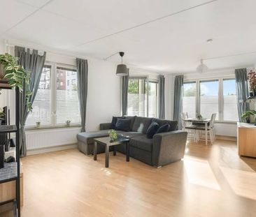 Persikogatan, Hässelby - Photo 1