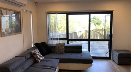 Almost Brand-New Duplex For Rent - Photo 5