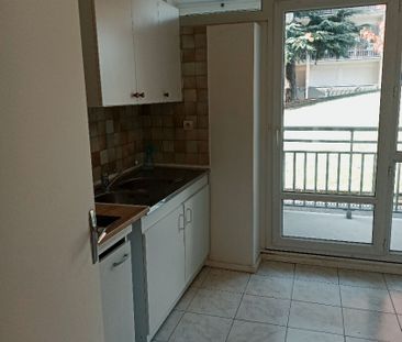 Location Appartement 1 pièce 35m² - Photo 1