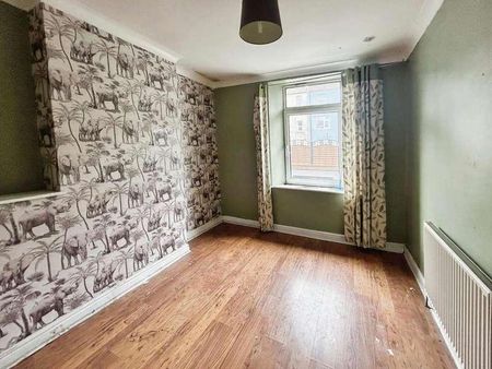 Cliff Terrace, Treforest, Pontypridd, CF37 - Photo 4