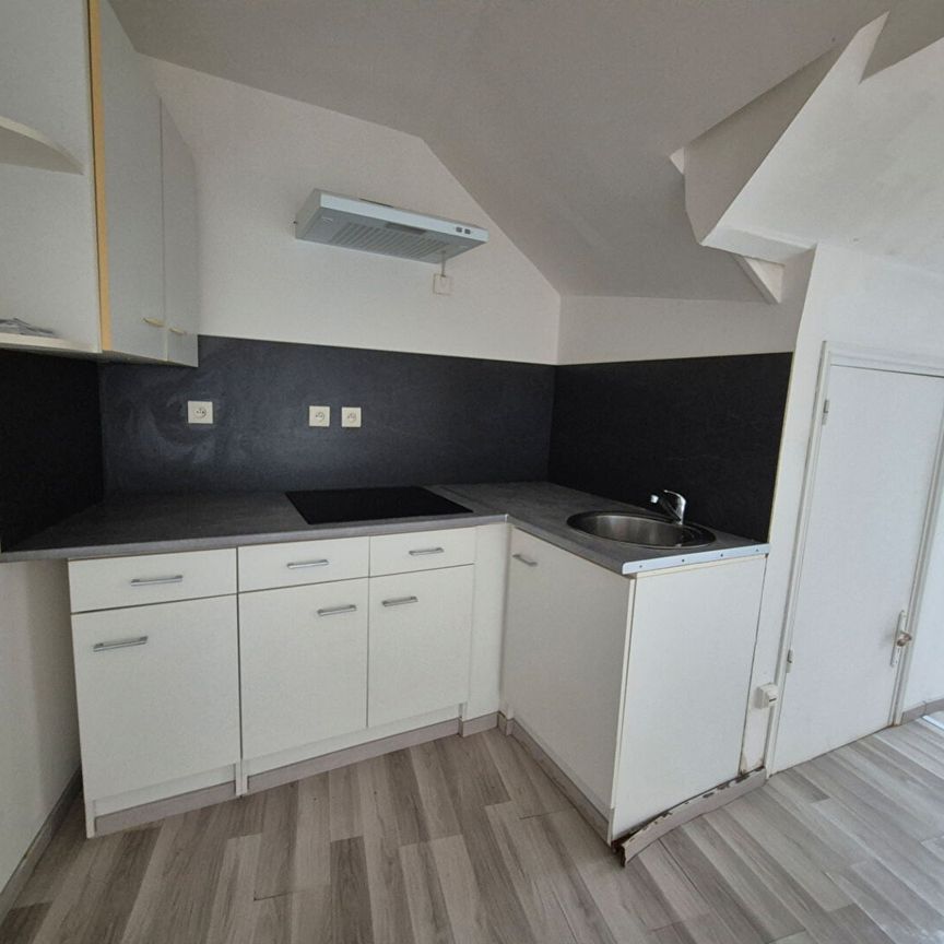 Location Appartement 1 pièce 34m² - Photo 1