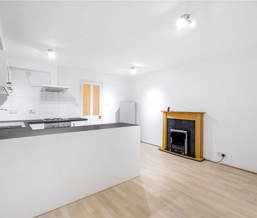Newland Street, London, E16 2HN - Photo 4