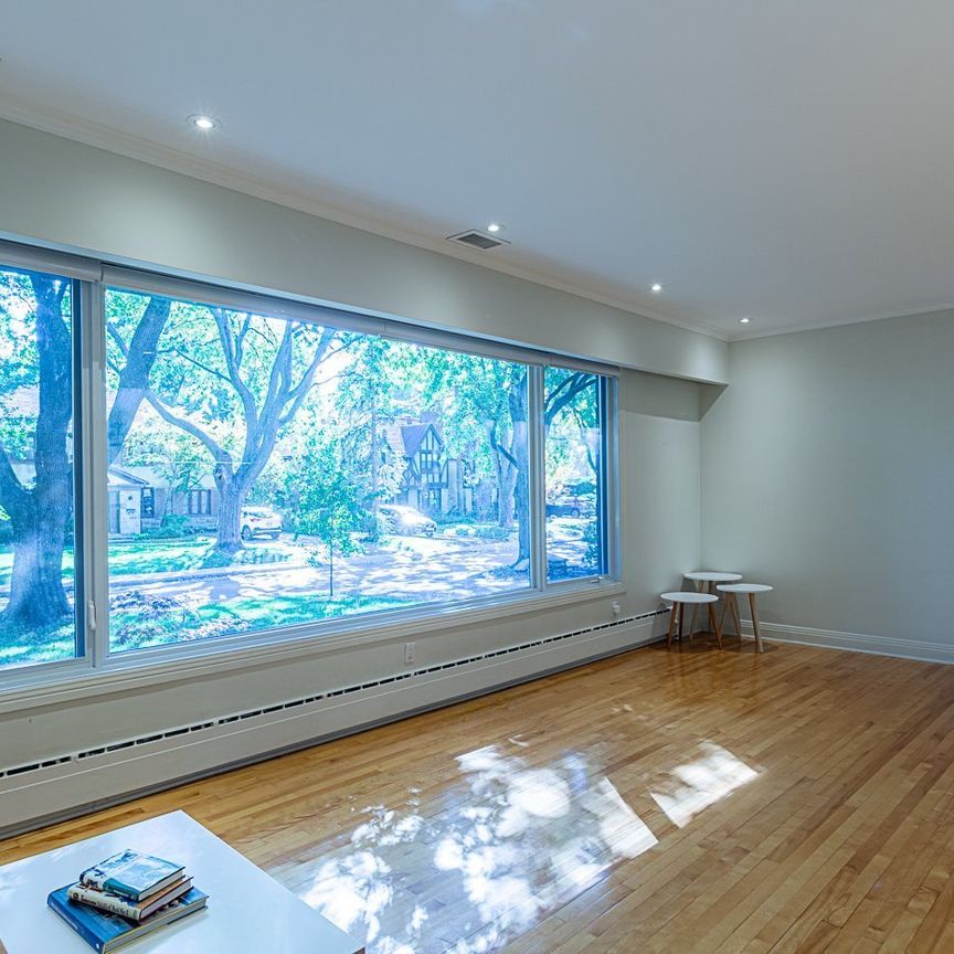 Av. Portland, H3V 1R6, Mont-Royal - Photo 1