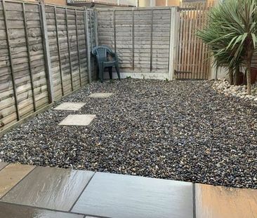 2 bedroom to rent in Off Barrs Court Road HR1 - Photo 4