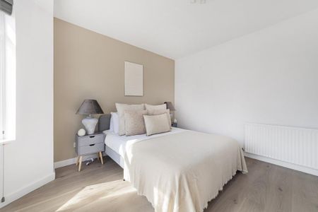 1 bedroom ground floor flat to rent - Photo 5