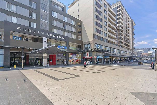 Modern 2-Bedroom Apartment in the Heart of Auburn!! - Photo 1