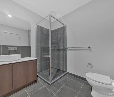 Modern 3-Bedroom Family Home in Prime Willandra Estate Location - Photo 4