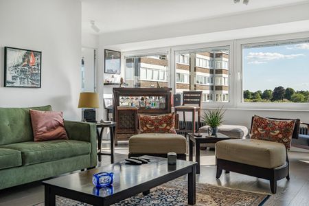 2 Bed Flat, Somerset House, SW19 - Photo 2