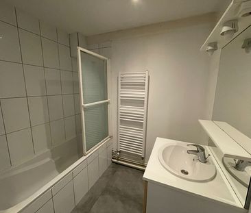 Location Appartement 3 pièces 56m² - Photo 2