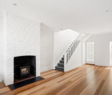 207 Moor Street, Fitzroy VIC 3065 - House For Rent | Domain - Photo 1