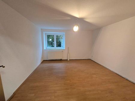 Schöne 3-Zimmer-Wohnung mit Carport in ruhiger Wohnlage - Photo 4