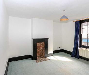 2 bedroom maisonette to rent - Photo 1