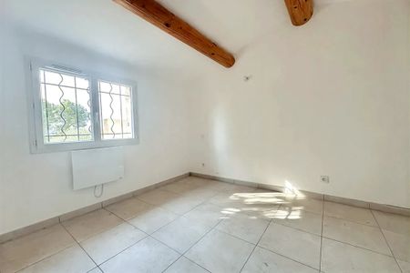 Maison 3 pièces avec garage - Photo 3