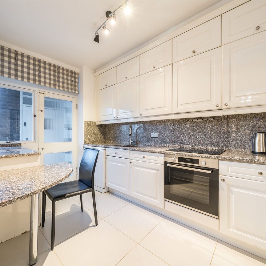 Montrose Court, London, SW7 - Photo 1