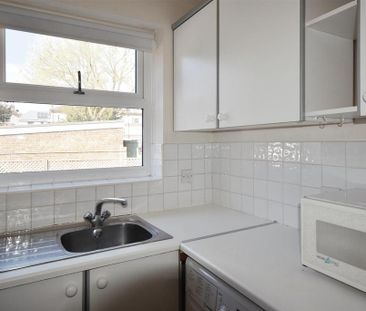 1 bedroom end of terrace house to rent - Photo 4