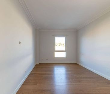 4 room luxury penthouse for rent in Madrid, Autonomous Region of Ma... - Photo 3