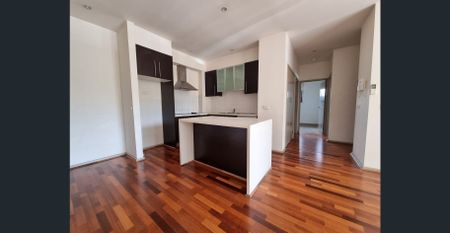 2 BEDROOM APARTMENT - SITUATED CLOSE TO MONASH UNIVERSITY & MONASH MEDICAL CENTRE - Photo 5