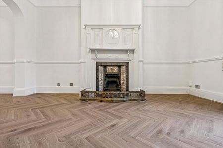 5 bedroom semi-detached house to rent - Photo 4