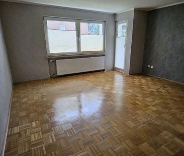 Bezugsfreie Dreiraumwohnung mit ca. 69 m² Wohnfläche und Balkon in ... - Photo 1