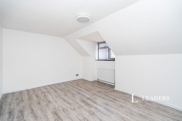 2 bedroom house to rent Laurel Close, SO19 - Photo 1