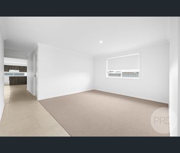 26 Blackwood Cct, Forest Hill, NSW 2651 - Photo 6