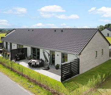 Kalkvænget 37, 6640 Lunderskov - Photo 1