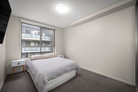 Modern Apartment in Prime Toongabbie Location - Photo 5