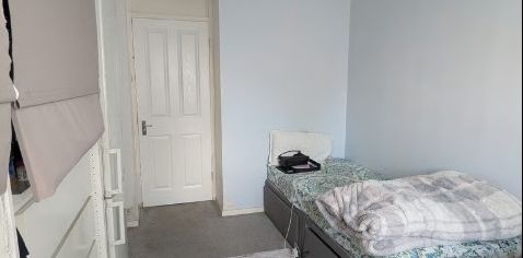 Room in a Shared House, Cowbridge Lane. Barking, IG1 - Photo 2