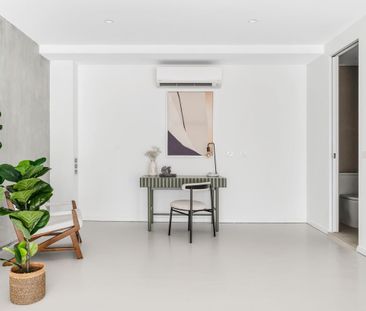 Brand New Townhouse with Rooftop Balcony - Prime Brunswick West Loc... - Photo 4