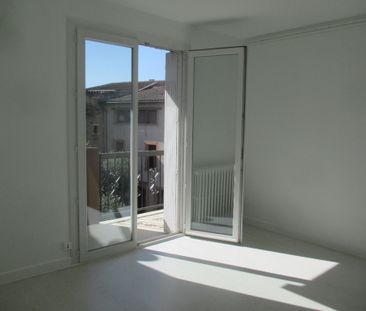 Location Appartement 2 pièces 63m² - Photo 6