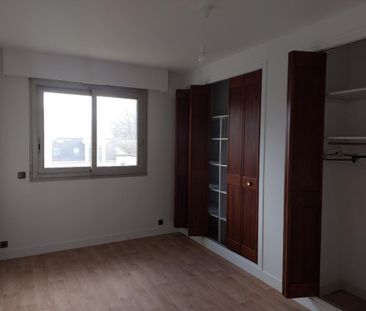 Location Appartement 4 pièces 108m² VERNON 27200 - Photo 3