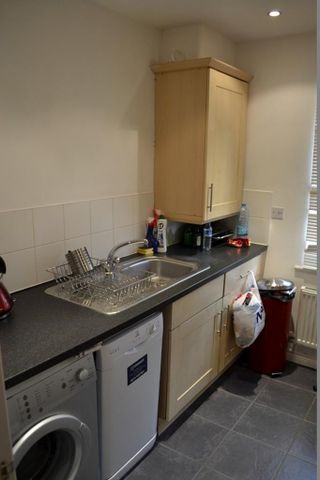 2 bedroom apartment to rent - Photo 5