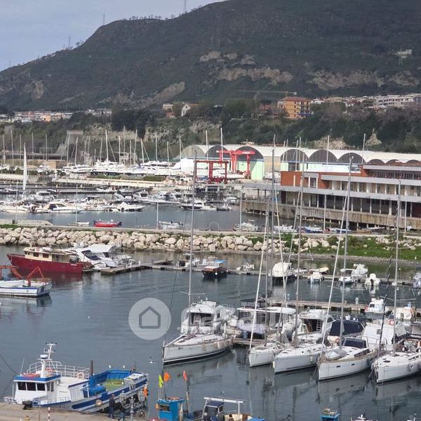 Trilocale in Affitto in Lungomare C. Colombo 11 a Pozzuoli - Foto 1