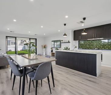 Modern Family Home in Prime Greenacres Location - Photo 1