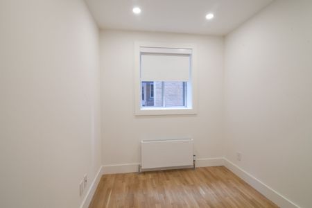 4390 Grand Boulevard - Photo 4