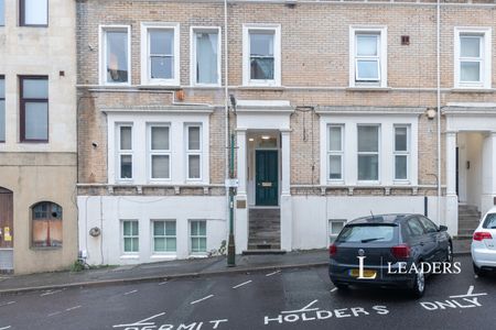 1 bedroom studio to rent Bournemouth, BH1 - Photo 4