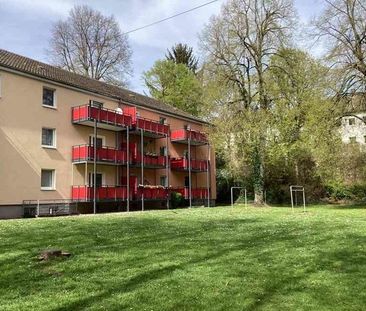 Sanierte 2-Zimmer-Wohnung mit Balkon - Foto 1