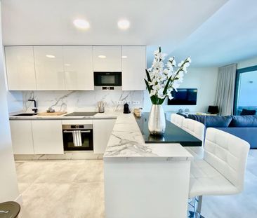 Middle Floor Apartment in Estepona - Photo 1