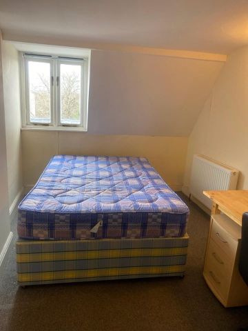 Room in a Shared House, Clifton, BS8 - Photo 2