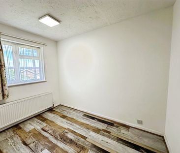 Kingfisher Drive, Woodley, Reading, RG5 - Photo 4