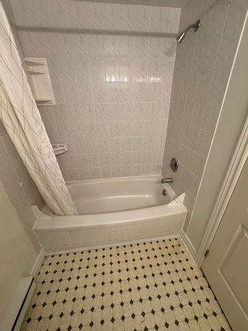 For Lease - 223 Evelyn Avenue Unit# 6, Toronto, Ontario - Photo 5